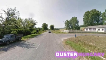 Csizmadia Gyula - Benzinkútnál
