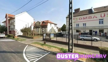 Czomba Üzletház - Kossuth Út 38