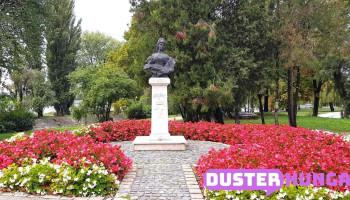Erzsébet Park - Sobieski Stny