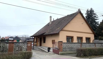 Frank és Társa Kft. - építőanyag kereskedelem - Fehér U. 41
