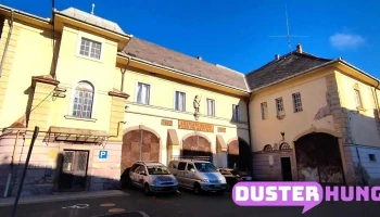 Gyöngyösi tűzoltó palota (a régi gyöngyösi tűzoltó laktanya) - Páter Kiss Szaléz U