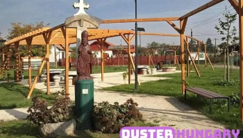 Monori Pincefalu - Szent Orbán Tér