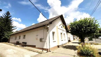 Pilisszentkereszti Polgármesteri Hivatal - Fő Út 12
