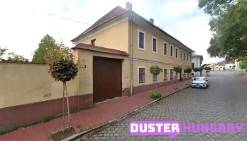Római katolikus lelkészi hivatal - Templom U. 11