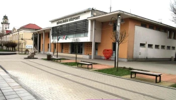 Városi Művelődési Központ - Szabadság U. 50
