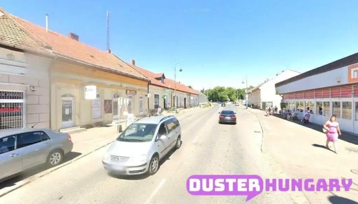 2002 Műszaki Kereskedés - Rákóczi Út 106