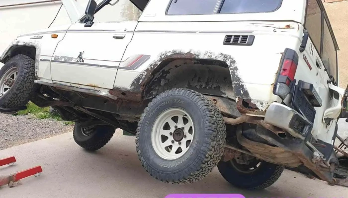 4x4 Garage -  A Tulajdonostol - Pécs