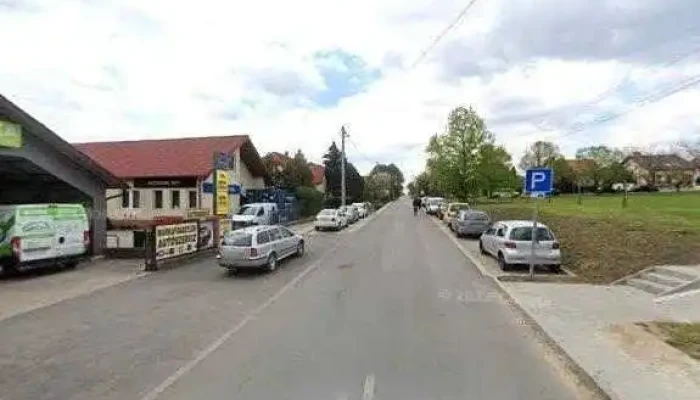 4xtreme Gumi Es Autoszerviz Kft Utcakep Es 360deg - Biatorbágy