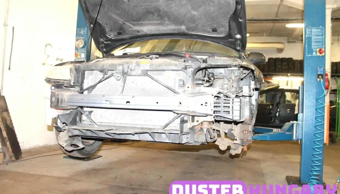 Autoszerviz Karosszeria Javitas Fek Javitas Zuglo A Tulajdonostol - Budapest