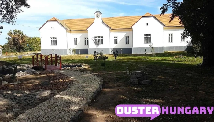 Az egykori Devecseri Járási Berta Kórház épületegyüttese - Miskei U. 47