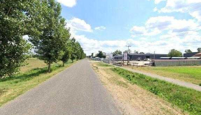 Bacs   Agrogep Kft   Mezogazdasagi Gepek Es Homlokrakodo Kultivator Kombinator Kompaktor Talajmuvelo Gepek Tarcsa Utcakep Es 360deg - Soltvadkert