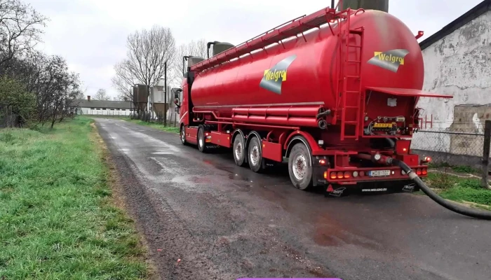 Bacsalmasi Agraripari Zrt Oalmasi Sertestelep Tehergepkocsi - Bácsalmás