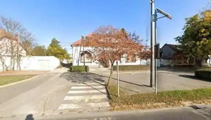 Bajtay Autosaruhaz Utcakep Es 360deg - Baja