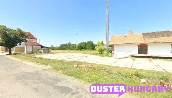 Bátaszék–Baja–Kiskunhalas-Vasútvonal - Magyarország