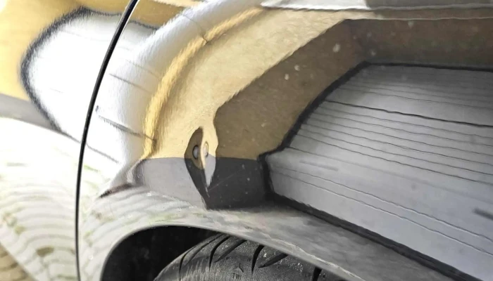 Bm Repair -    Fenyezes Nelkuli Horpadas Es Jegkar Javitas Instagram - Budapest