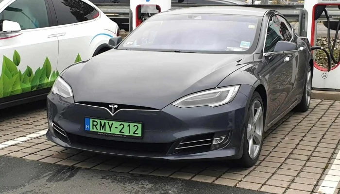 Bole Kft Autouveg Foliazas - Zalaegerszeg