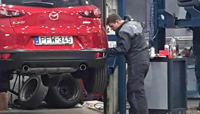 Carnet Mirai Kft Auto Obuda Nyitva Most - Budapest