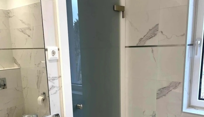 Centromax Kft  Konyhabutor Keszites Budapest Butorasztalos - Budapest