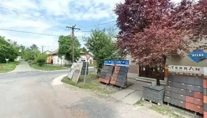 Cesal Uzlet Utcakep Es 360deg - Hódmezővásárhely