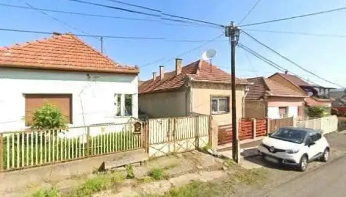 Chikan Laszlo Acsmester Utcakep Es 360deg - Abasár
