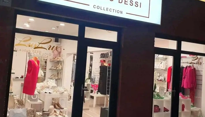 Claudio Dessi Ajka - Szabadság Tér 19