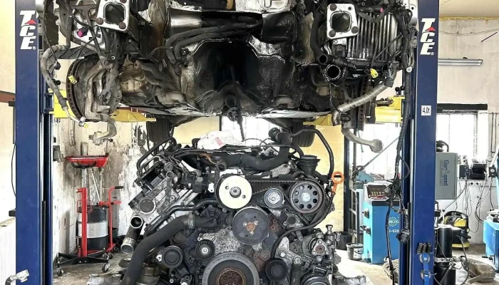 Csaki Auto Garage A Tulajdonostol - Bátaszék