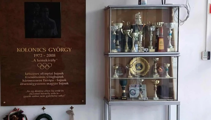 Csepeli Kajak -  Kenu Egyesulet Nyitva Most - Budapest