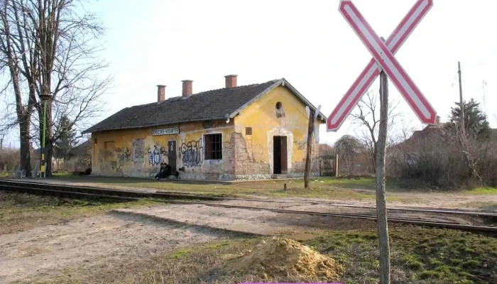 Derecske-Vásártér/autóbusz-várótere - Derecske