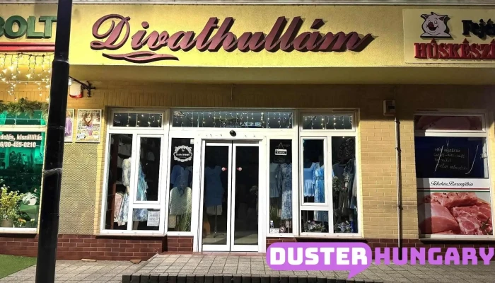 Divathullám - Kossuth U. 3