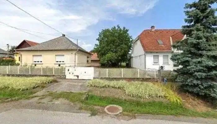 Domoszlo I Vilaghaborus Emlekmu Utcakep Es 360deg - Domoszló