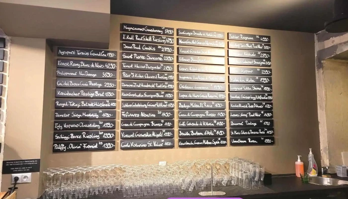 Drop Shop Borbar Es Borszakuzlet Menu - Budapest