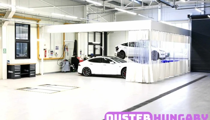 Duna Auto Tesla Karosszeria Javito A Tulajdonostol - Budapest