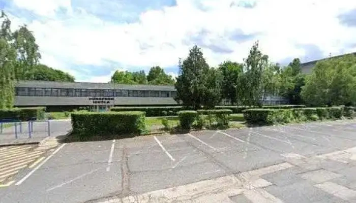 Dunaujvarosi Szc Dunaferr Technikum Es Szakkepzo Iskola Utcakep Es 360deg - Dunaújváros
