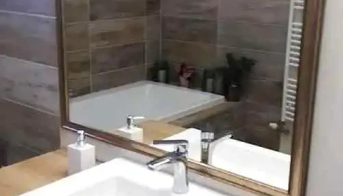 Endrődi Boldizsár üvegezés - Zalaegerszeg Móra Ferenc úti Üveges Műhely - Móra Ferenc U. 1