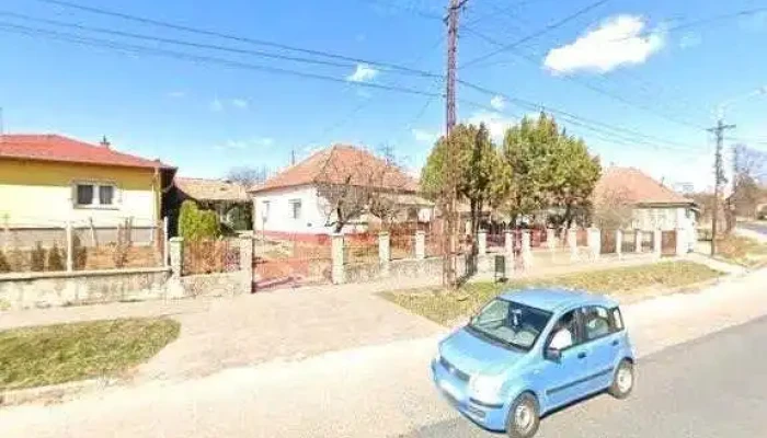 Family -  Szerkezet Epito Kft Utcakep Es 360deg - Kerepes