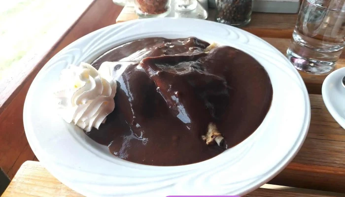 Feher Amur Halaszcsarda Brownie - Poroszló