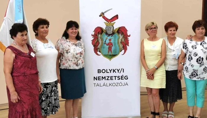 Felsotarkany Faluhaz Nyitva Most - Felsőtárkány