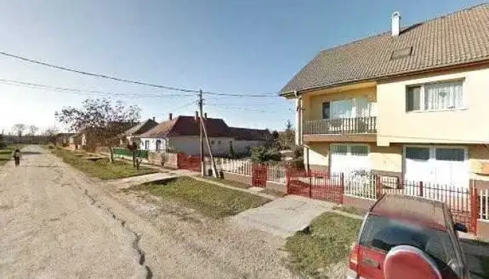 Ferdinand Janos Autoszerelo Mester Utcakep Es 360deg - Soponya