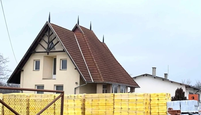 Frank és Társa Kft. Tüzép telep - Dujmovics Tanya