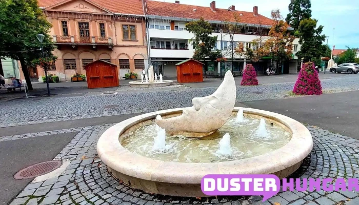 Gyöngyös Főtér - Fő Tér 2