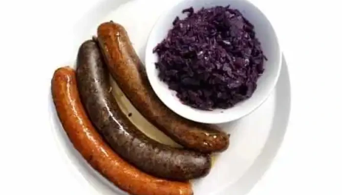 Hentes Falatozoja Butchers Diner A Tulajdonostol - Budapest