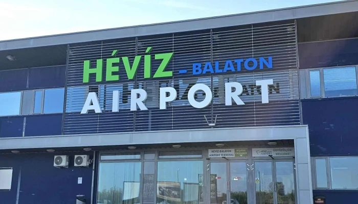 Heviz Balaton Repuloter Nyitva Most - Sármellék