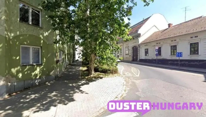 Investment Kft. - Kontrássy U. 1