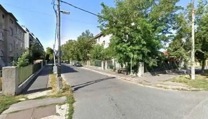 Ipartechnika Menedzser Kft Levesszuk Vallarol A Terhet Utcakep Es 360deg - Győr