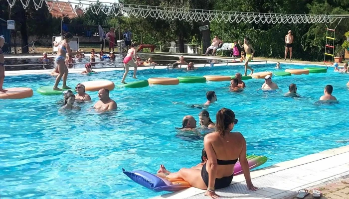 Jaszapati Tolgyes Termalfurdo Terulet - Jászapáti