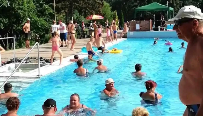 Jaszapati Tolgyes Termalfurdo Videok - Jászapáti