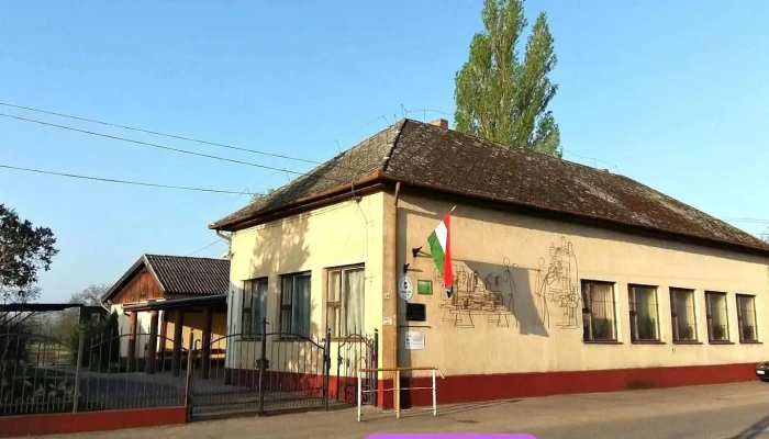 Kecskeméti SzC Tiszakécskei Kiss Bálint Szakképző Iskola - Tiszakécske