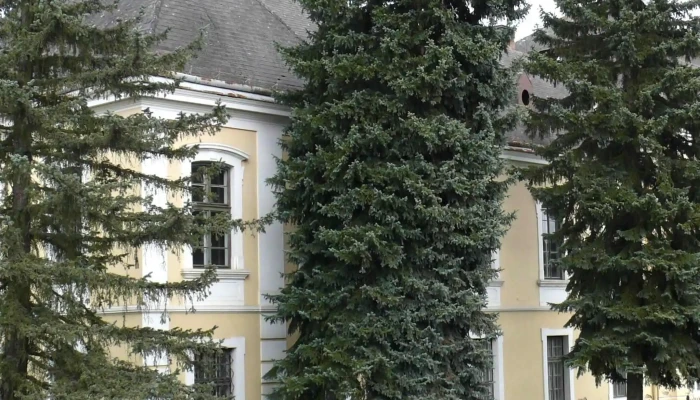 Keglevich -  Kastely Katalogus - Pétervására