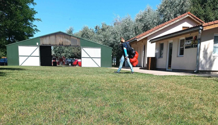 Kiliti Skydive Balaton -  Helyszin - Siófok