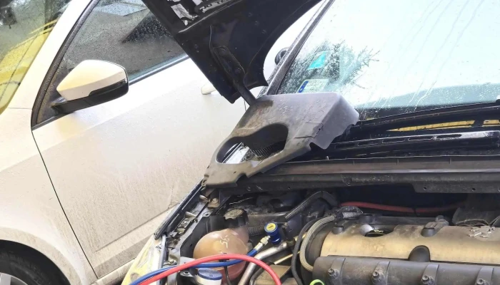 Klimatoltes   Autoszereles Autojavito - Törökbálint